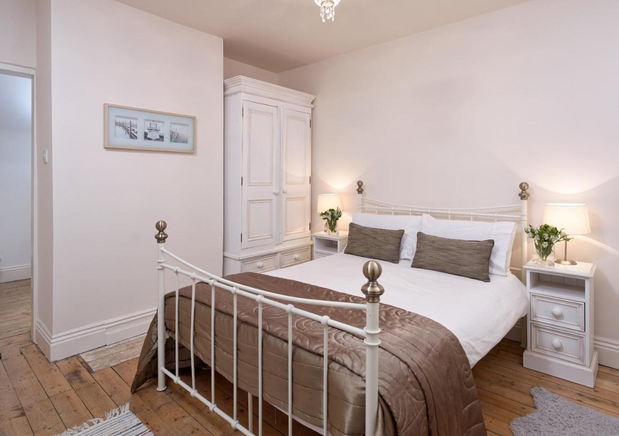 Quayside Villa Уитби Екстериор снимка